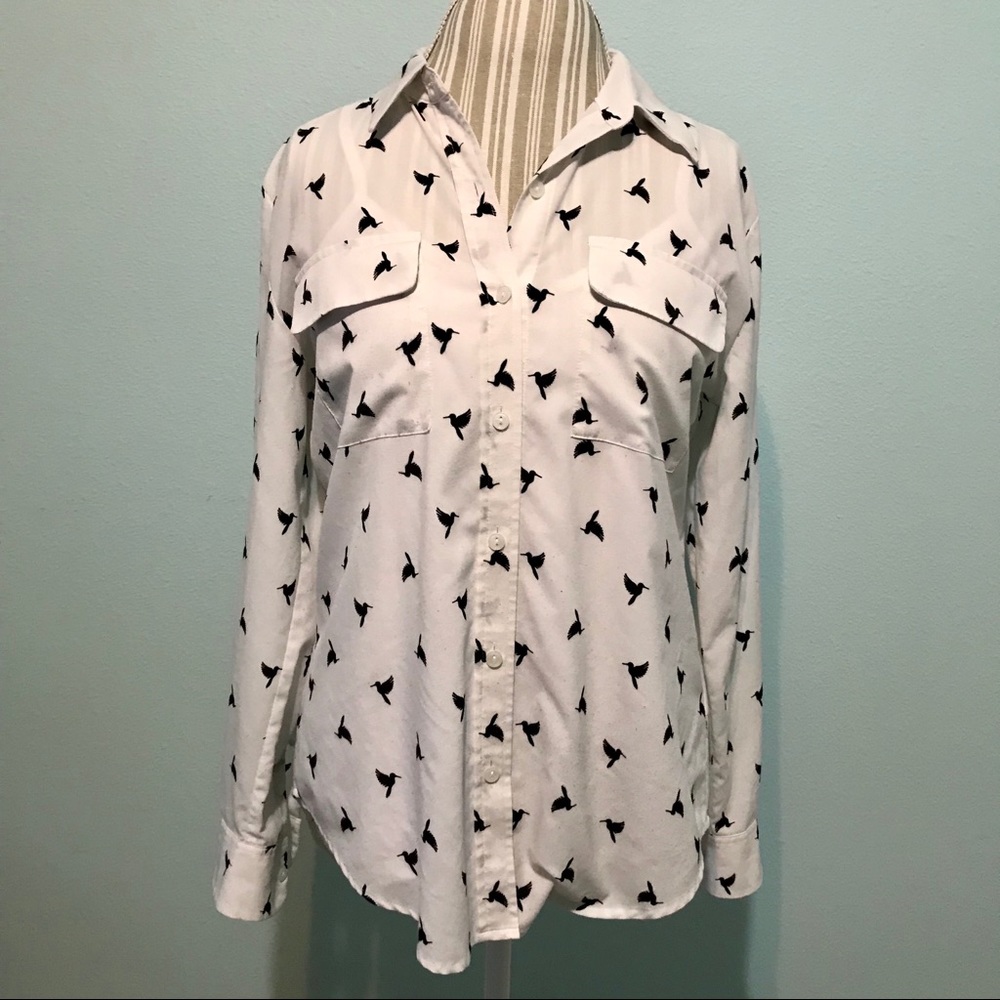 Beautiful Bird Print Blouse Size Medium